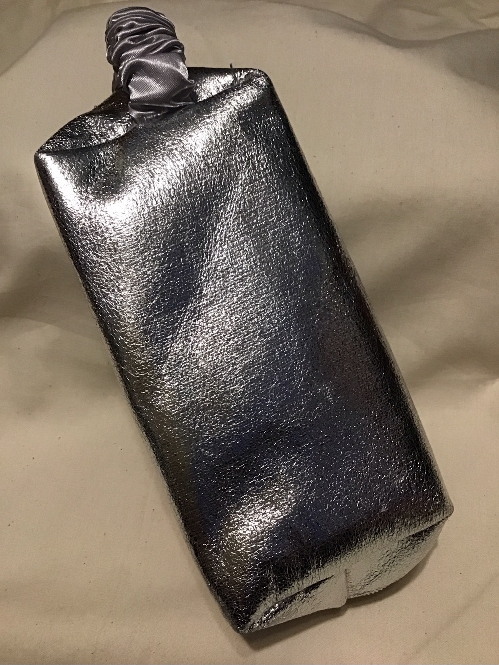 NWOT Ulta cosmetic bag, pewter